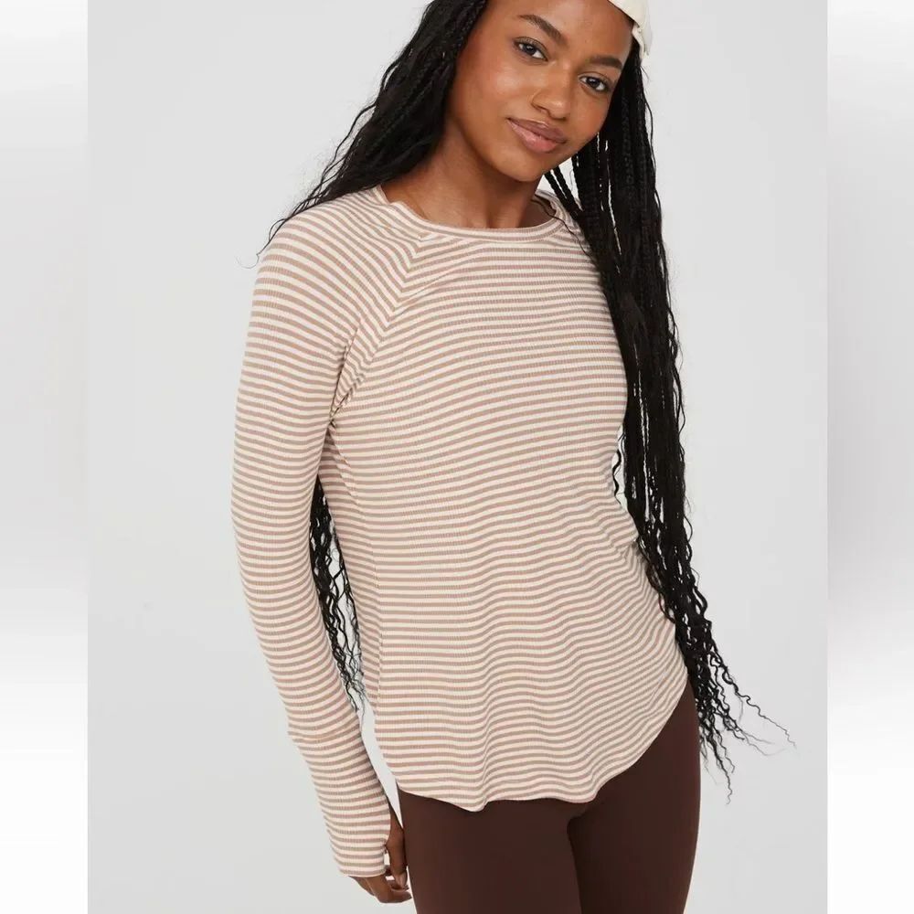 OFFLINE XL Ivory Tan Stripe Thumbs Up Jersey Long Raglan Sleeve Crew Tee